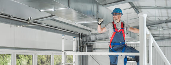 Commercial HVAC Tech